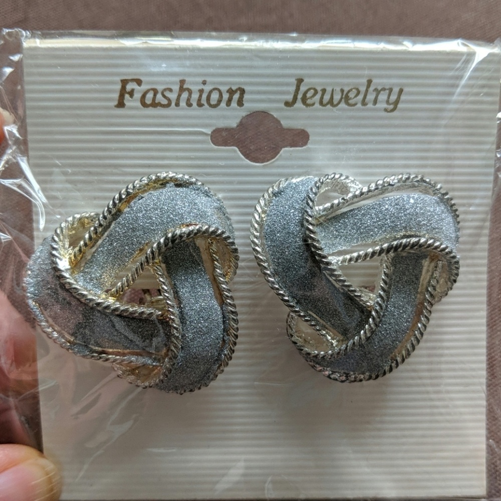 NWT Large Silver Knot Statement Earrings